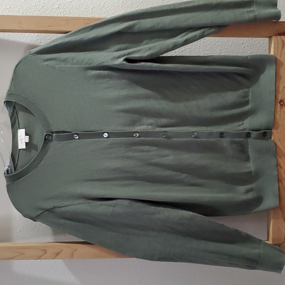 LOFT Green Cardigan Sweater V-Neck Knit